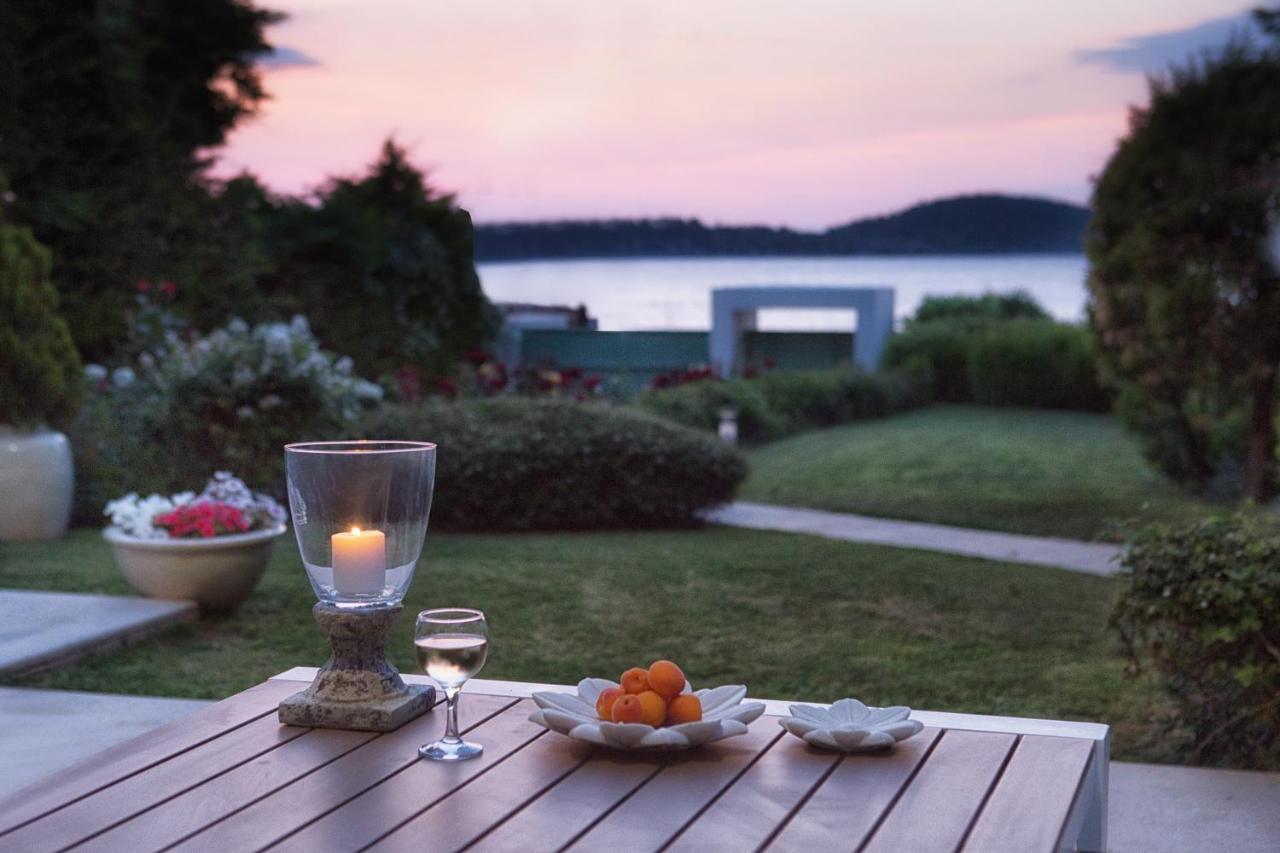 The Marble Resort Дросия Экстерьер фото