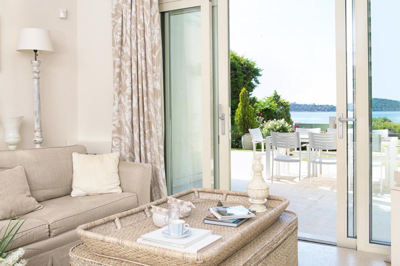 The Marble Resort Дросия Экстерьер фото